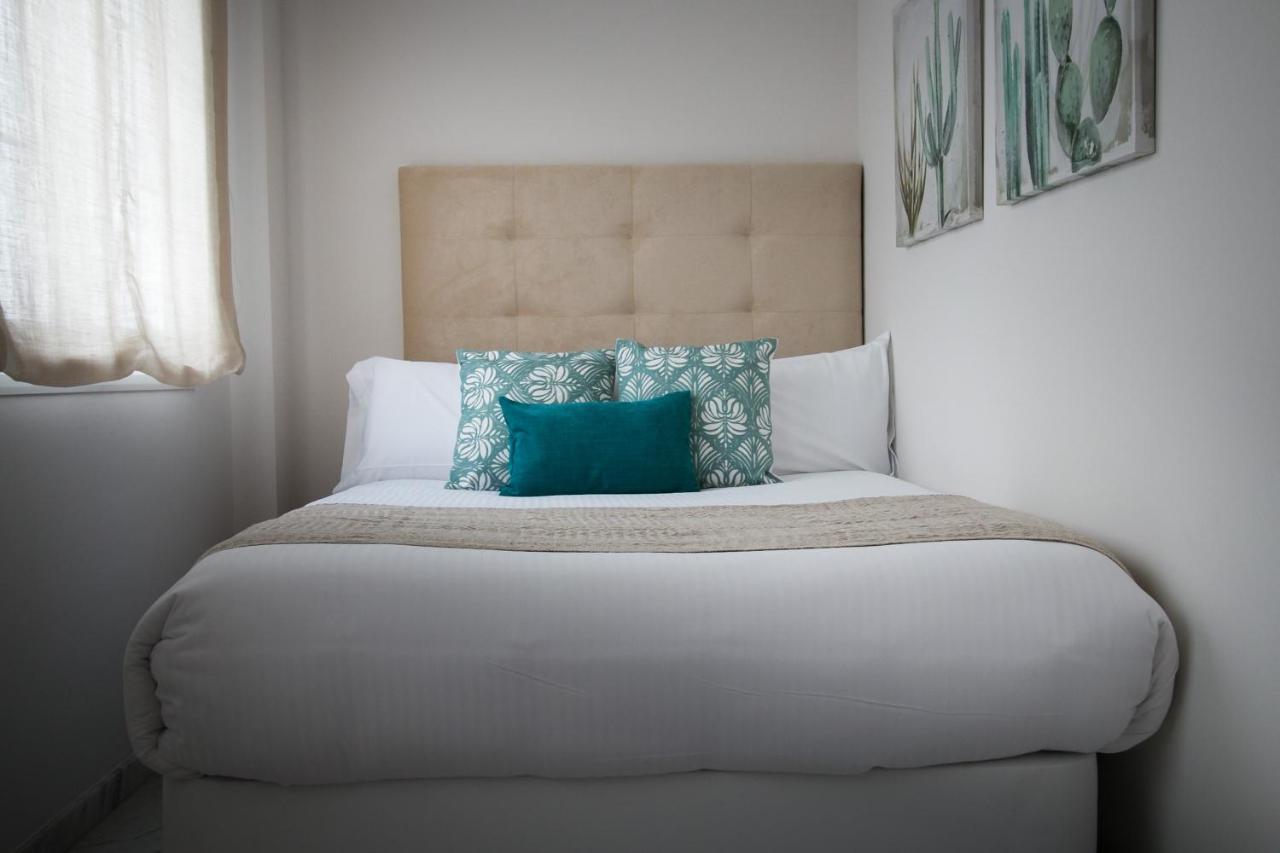 Holidays2Malaga Pena Parking & French Balcony & Smart Tv Bagian luar foto